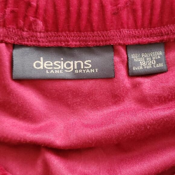 Lane Bryant Red Velvet Roses Skirt 18/20 - Picture 4 of 4